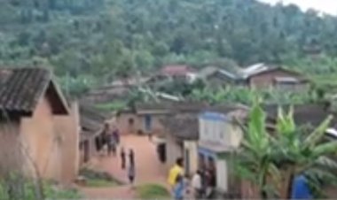 Nyaruguru : Bahawe umuyoboro w'amazi  baheruka kuwuvomaho ugitahwa