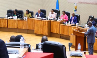 Hari inzego zitubahiriza inama z'umugenzuzi mukuru w'imari ya Leta