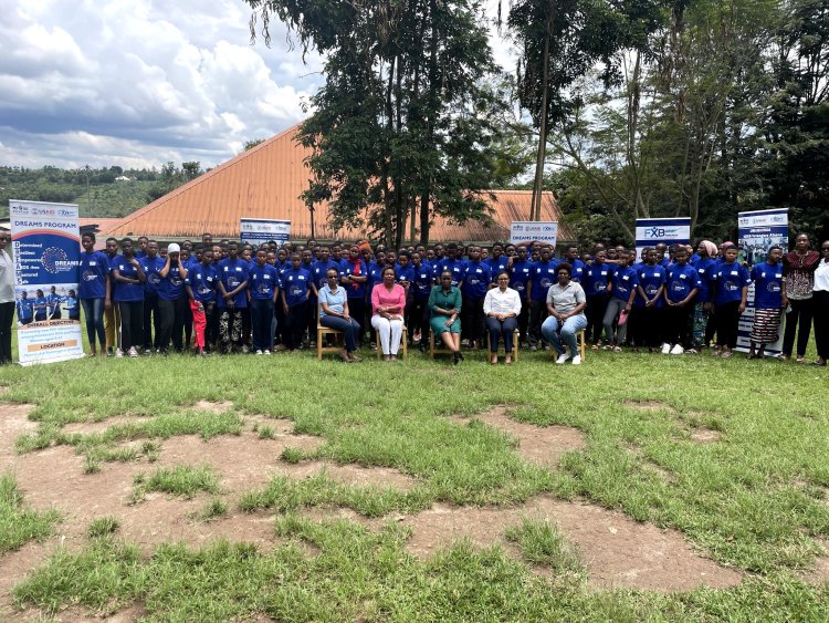 Rwamagana: Abakobwa bitabiriye umwiherero bavuga ko bawukuyemo amasomo menshi azabafasha