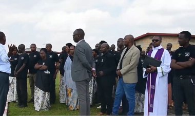 Abakozi b'uruganda rw'icyayi rwa Nshili biyemeje kurwanya ingengabitekerezo ya Jenoside