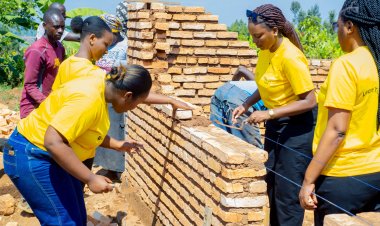 MTN yubakiye igikoni urwunge rw’amashuri rwa Bukure