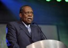 Issa Hayatou wayoboye CAF yitabye Imana