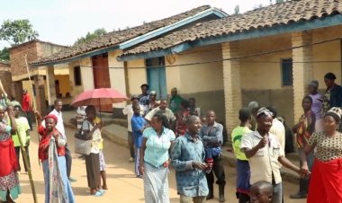 Rutsiro: Bahangayikishijwe n’amakimbirane ari guterwa n’ubusinzi ndetse no gucana inyuma