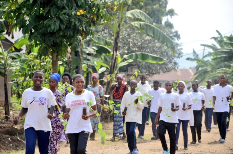 Rubavu: kuzahazwa n’ibiza byatumye bagereranya gutera imirwanyasuri n'ubuzima