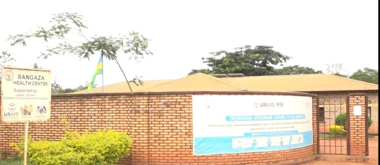 Ngoma: Abivuriza ku kigo nderabuzima cya Sangaza barinubira umwanda uhari