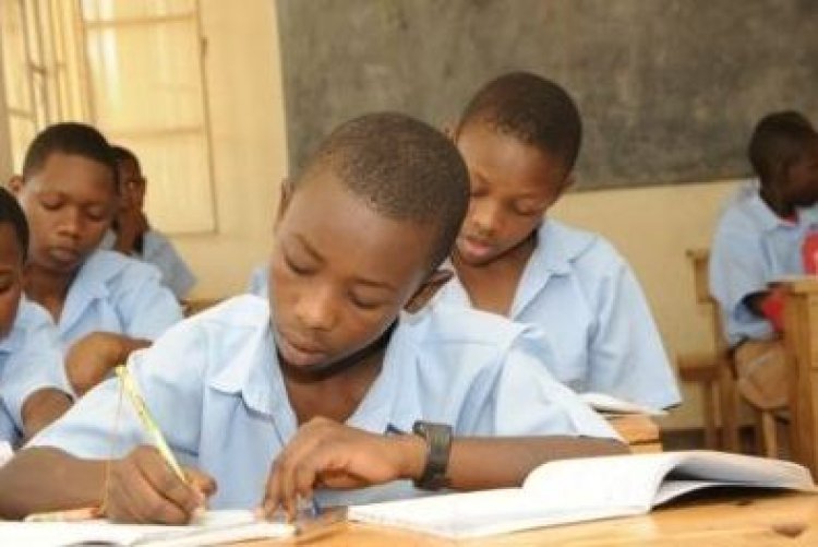 Ese koko imyumvire ku burezi bw’ibanze bw’imyaka 12 yaba imaze guhinduka?