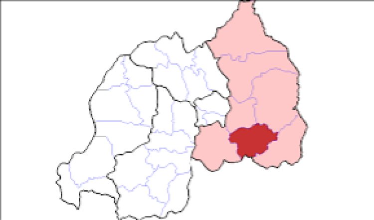 Abacururiza mu mazu y'isoko rya Kibungo babangamiwe no kuvirwa n'imvura bikabateza igihombo