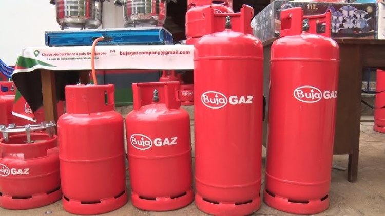 Ibiciro bya Gaz biri hejuru , impamvu ingo nyinshi zigicanisha inkwi n'amakara