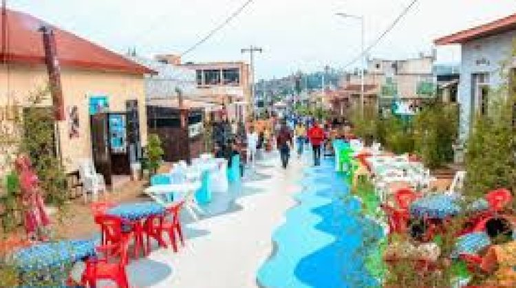 Abakorera n'abagana ahazwi nko mu Marangi bagorwa no kubona ubwiherero 