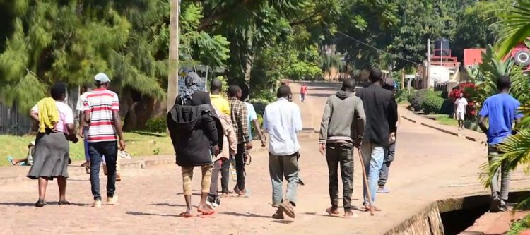 Huye: Ba rwiyemezamirimo ntibavuga rumwe ku bwishyu bw'abo bambuye