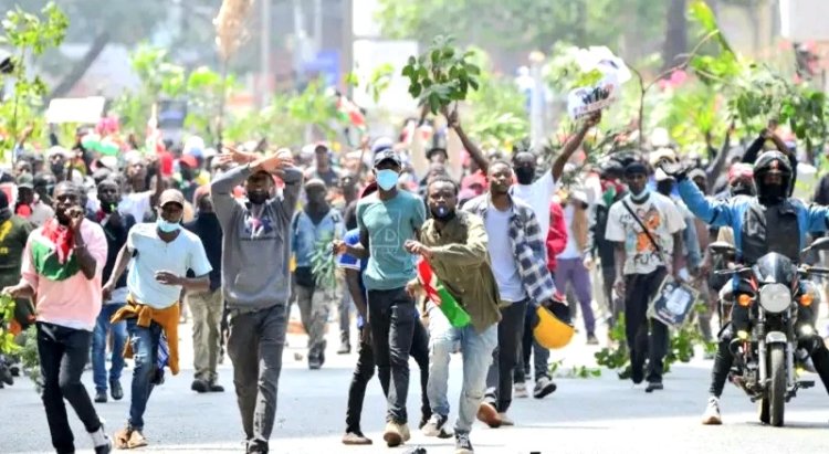 Kenya: Nibura abantu 8 bapfuye, abasaga 400 barimo abapolisi barakomereka