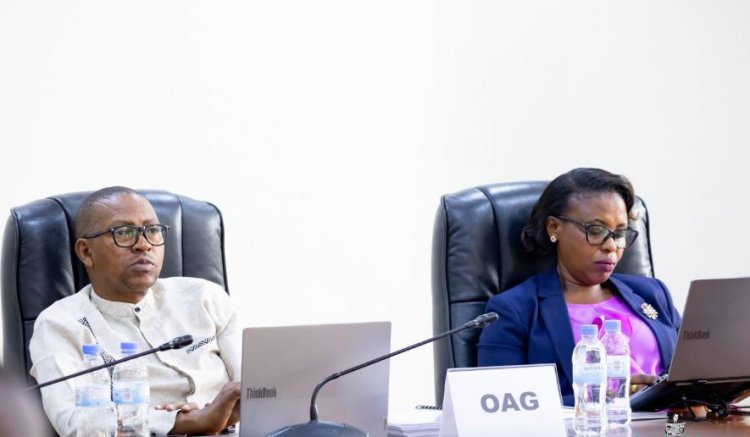 Nyamasheke ishyinguranyandiko riri mu bihuru ahakabaye ikimoteri -  PAC