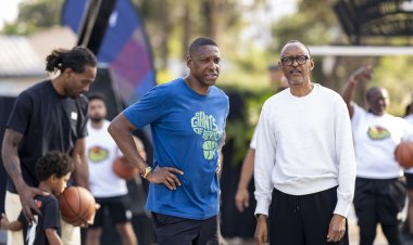 Perezida Paul Kagame yitabiriye umwiherero w’abana bakina Basketball kuri Club Rafiki (Amafoto)