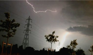 Imvura irimo inkuba n'umuyaga yahitanye abantu 5, yangiza n'ibikorwa remezo