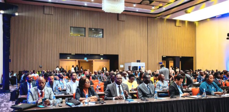 Abanyamategeko b’Abakirisitu bari kuganira ku bibazo byugarije ubutabera muri Africa