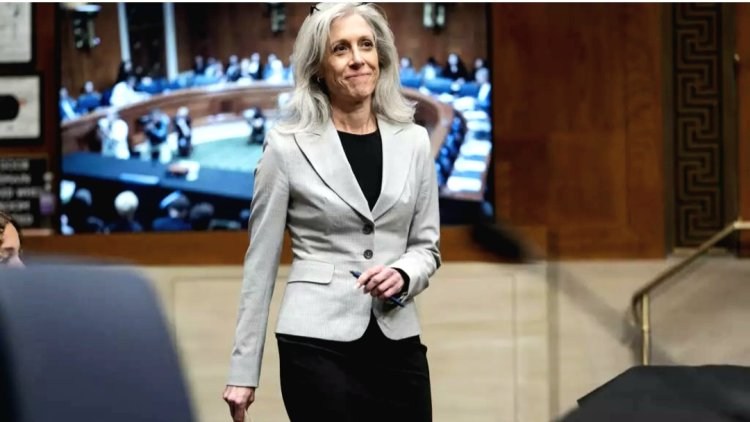 Trump yirukanye umuyobozi ataramara ukwezi amushyize mu nshingano