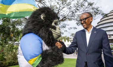 Amafoto y'indobanure utabonye yaranze umunsi wo gusoza Shampiyona y’Isi y’Amagare