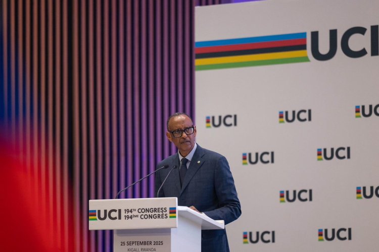Perezida Kagame yashimye UCI yazanye shampiyona y’Isi y’Amagare mu Rwanda