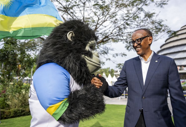 Amafoto y'indobanure utabonye yaranze umunsi wo gusoza Shampiyona y’Isi y’Amagare