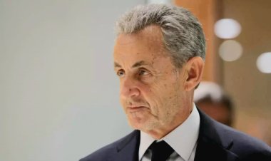 Sarkozy agiye gutangira igifungo cy'imyaka itanu  yakatiwe azira amafaranga yahawe na Kadhafi