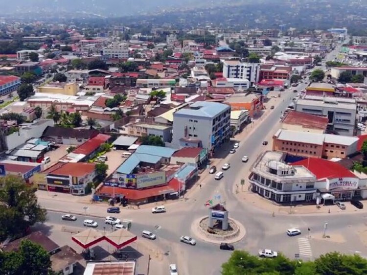 Kutagira imisarane n’ubuke bw’amazi meza bikomeje gutiza umurindi Cholera mu Burundi