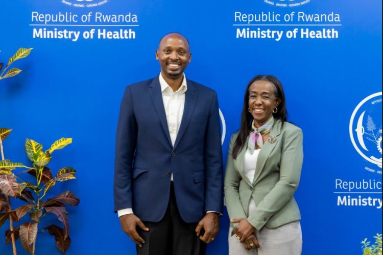 Minisitiri w’Ubuzima, Dr. Sabin Nsanzimana yagiranye ibiganiro n’Umuyobozi Mukuru wa African Medicines Agency (Amafoto)
