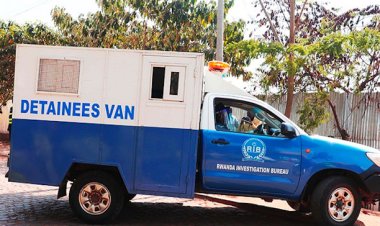 Umwarimu wigisha muri kaminuza ukekwaho gusambanya abana abashukisha amafaranga yatawe muri yombi