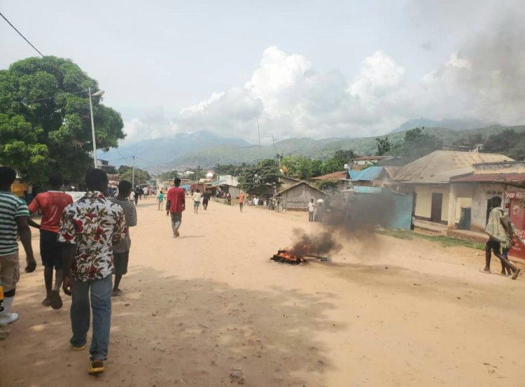 Uvira yisanze mu mvururu: Gusahura n'amasasu byumvikanye umunsi wose