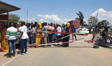 Uburundi bwafunguye umupaka wa Gatumba nyuma y’amezi abiri ufunze