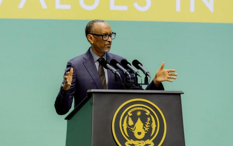 "Ntushobora gufata igihugu nk’u Rwanda ngo ugihindure uko ushaka...":  Perezida Kagame