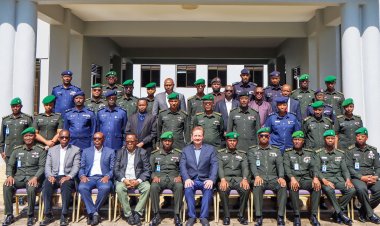 Ibibazo byugarije Akarere bisaba abayobozi gutekereza birenze urugamba