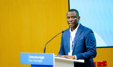 Inzego z’ibanze zirasabwa kunoza imikorere no kwihutisha serivisi, umuturage agashyirwa ku isonga (amafoto)